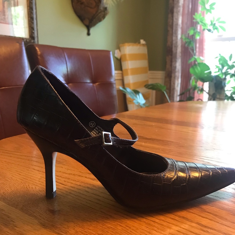 Isaac Mizrahi heels